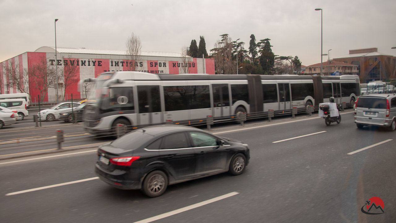 Isztambul Metrobus